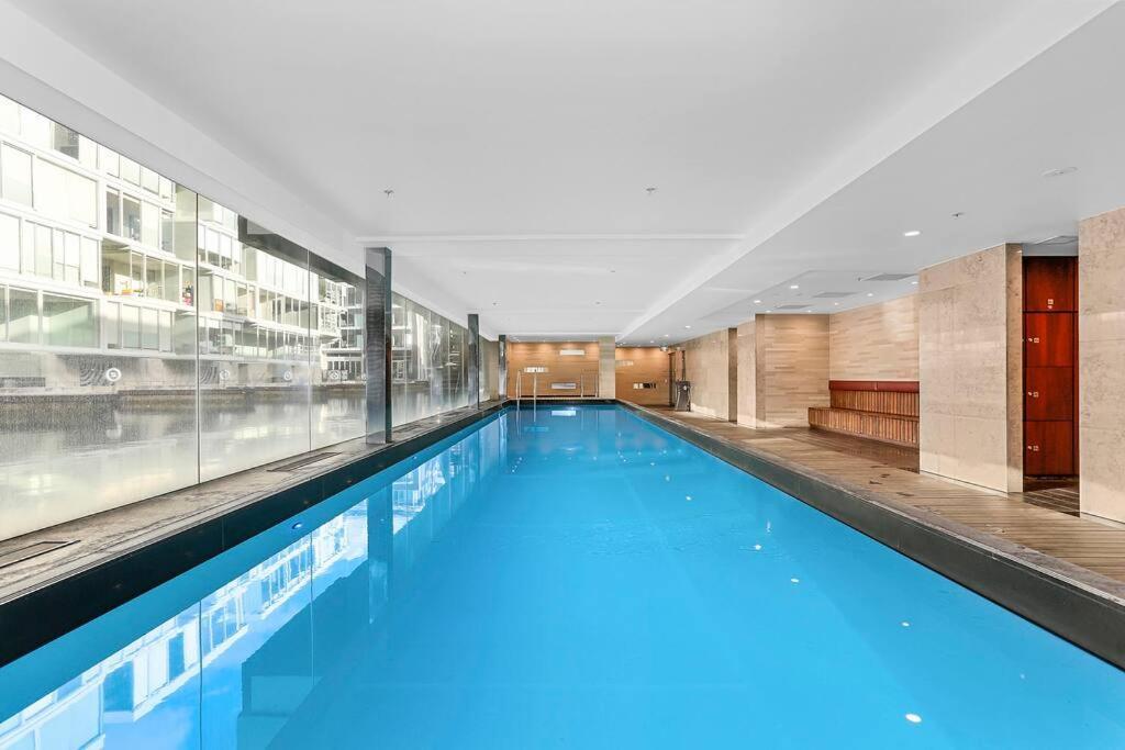 Appartement Elegant & Sunny Living With Stunning Marina Views à Auckland Extérieur photo