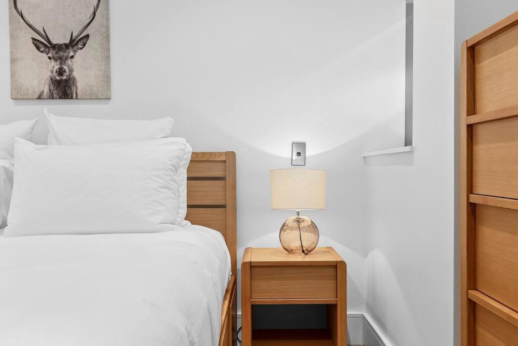 Appartement Elegant & Sunny Living With Stunning Marina Views à Auckland Extérieur photo