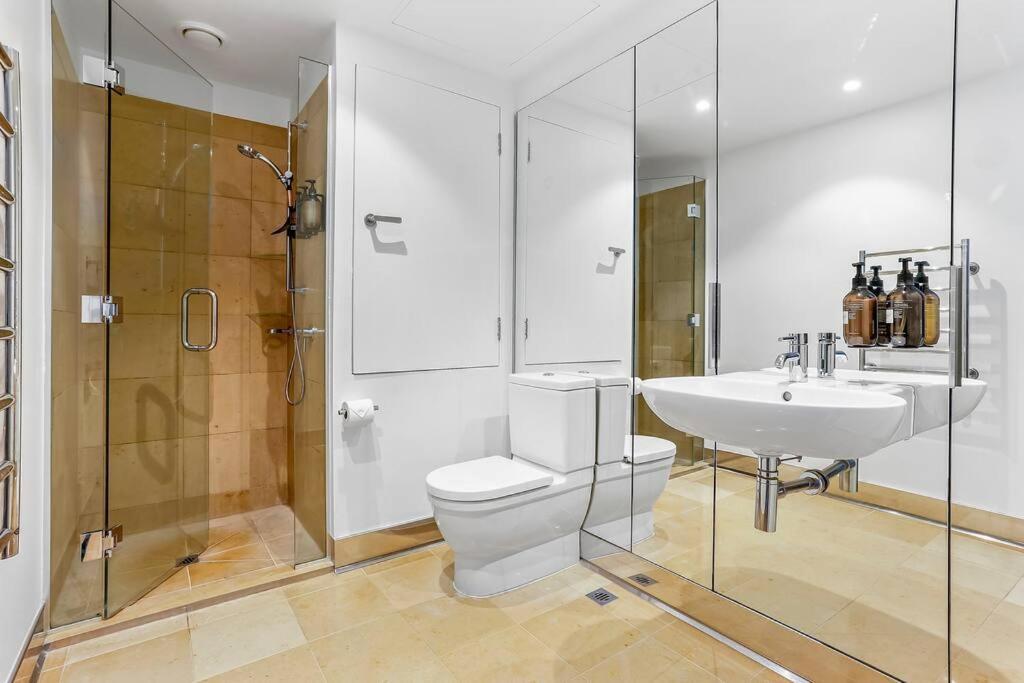 Appartement Elegant & Sunny Living With Stunning Marina Views à Auckland Extérieur photo